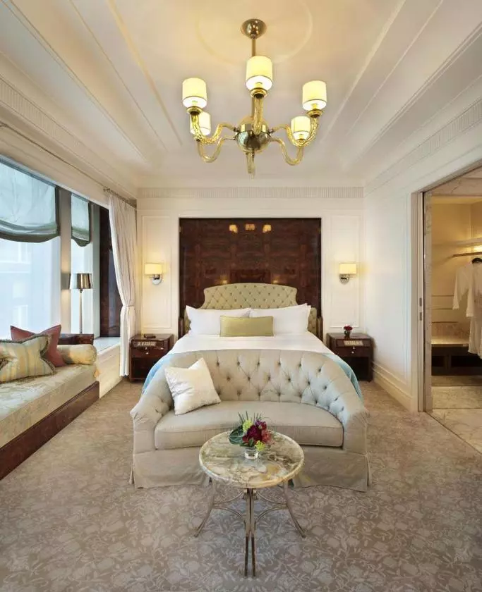 STREGIS_SHABAVIZ (14).jpg